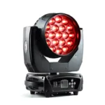 Lyre Wash Moving head led 19*15W RGBW, idéale pour l'éclairage scénique, théâtral et architectural. Gros plan sur les lentilles de la Lyre.